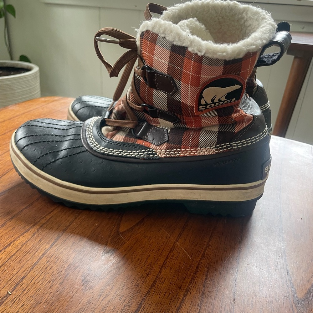 Sorel Black and Brown Winter Rain Boots with Waterproof Design - Picture 2 of 6